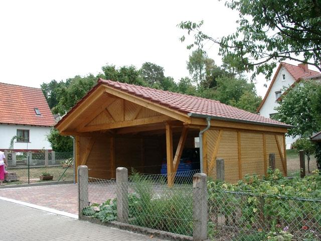 Carport mit Seitenwänden aus Holz auch in Sontra oder Bad Sooden-Allendorf